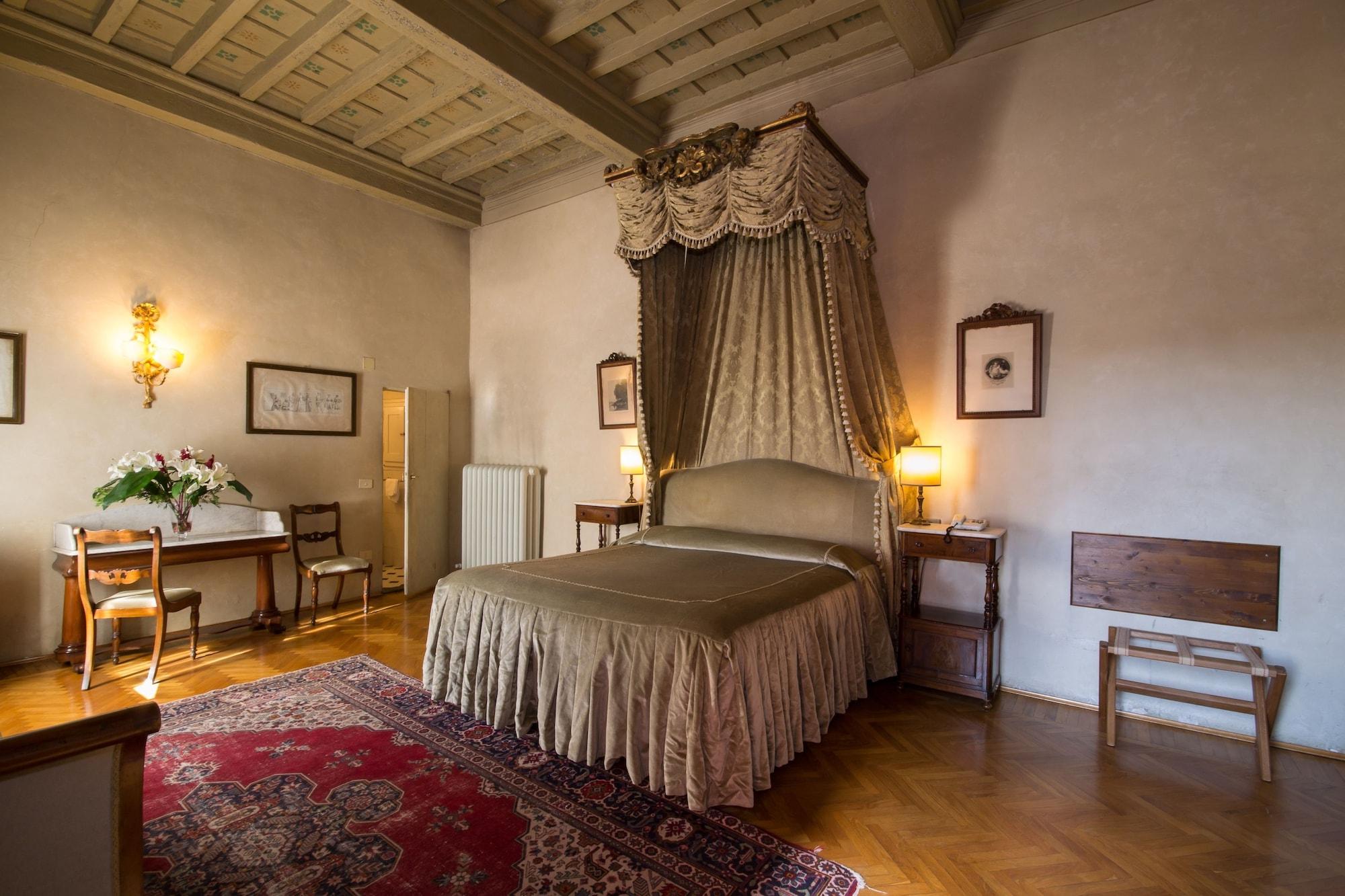 Loggiato Dei Serviti Florencia