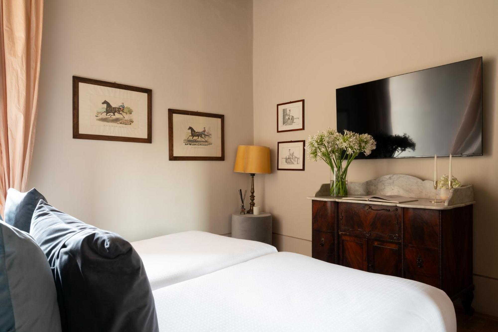Loggiato Dei Serviti Hotel Florencia